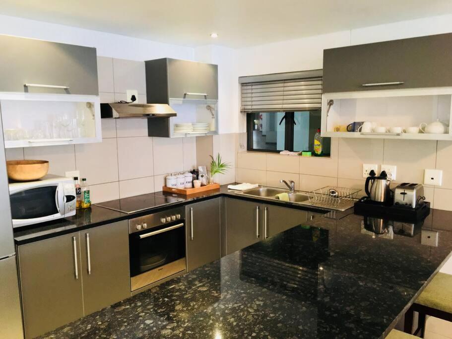 City Center 3Bed Central Spacious Secure Κέιπ Τάουν Εξωτερικό φωτογραφία